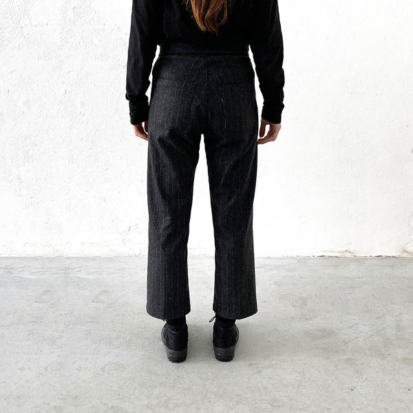 PINSTRIPE 5 POCKETS COMFORT TROUSERS