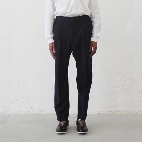 TROUSERS WITH STRAPS